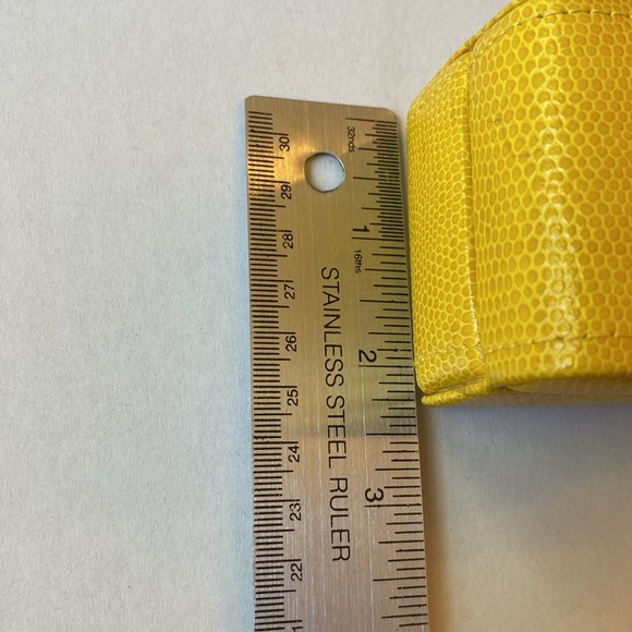 Wolf Designs Leather Travel Ring Jewelry Case with Mirror. NWOT - Picture 9 of 11